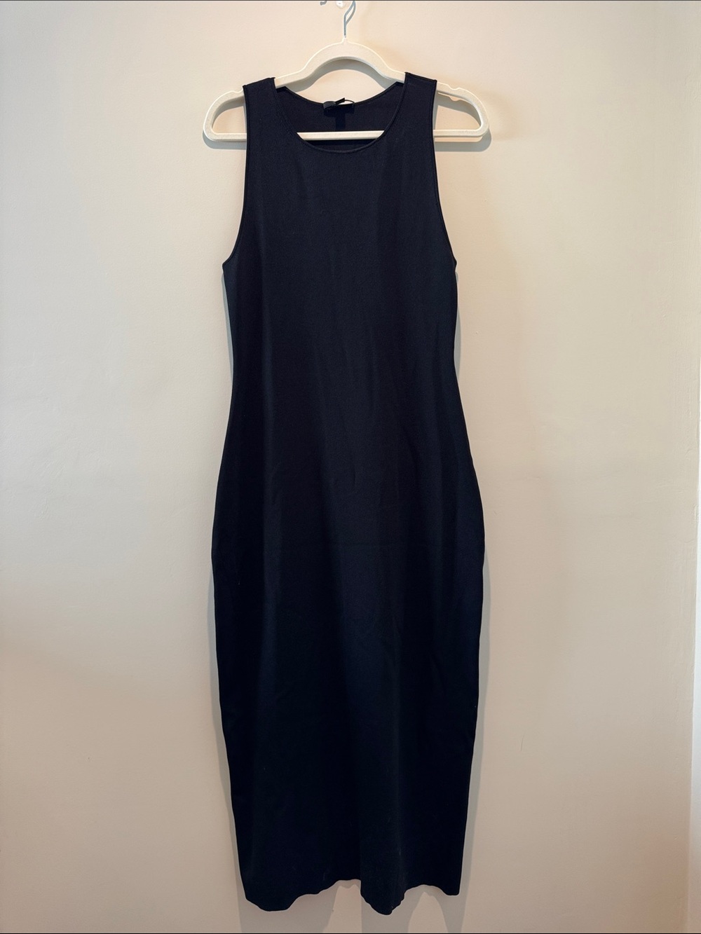 COS Sleeveless Chic Structured Silhouette Stretch Black Midi Dress - Large